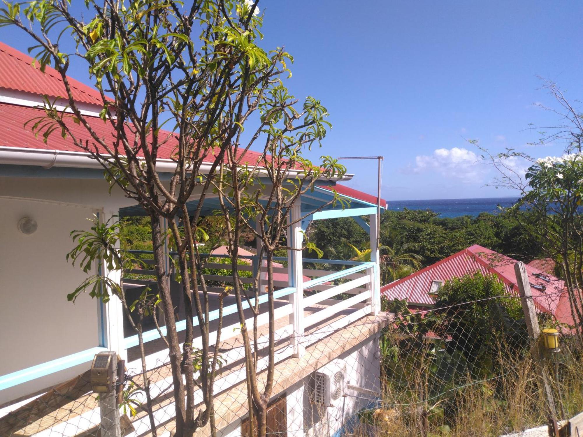 Maison Chaleureuse Avec Vue Sur Mer Terre-De-Haut Quarto foto